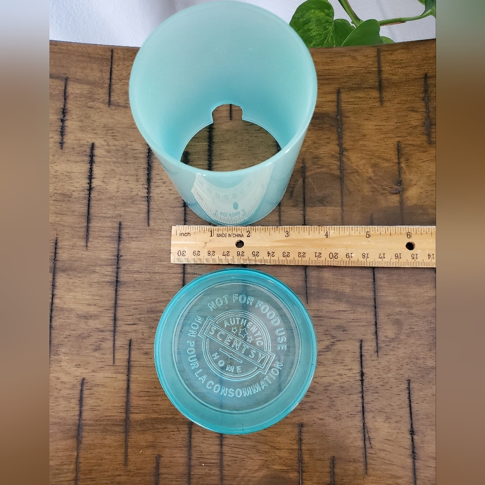 Scentsy Teal Glass 2 Piece Utensil Jewelry Vase Warmer NIB - Picture 9 of 10